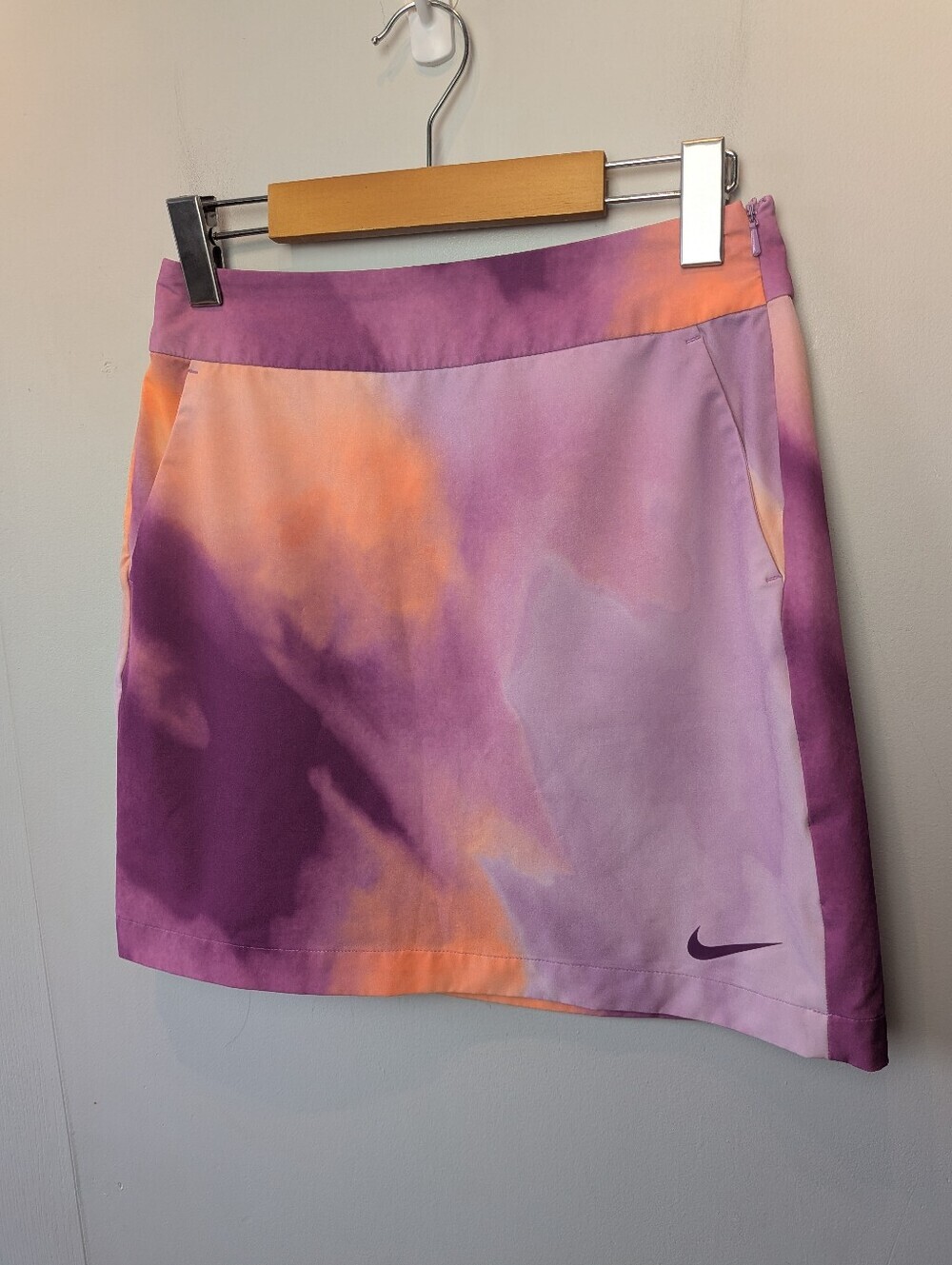 NIKE GOLF Dri Fit Mini Skirt Tie Dye Size 0 Colorful Activewear Outdoor